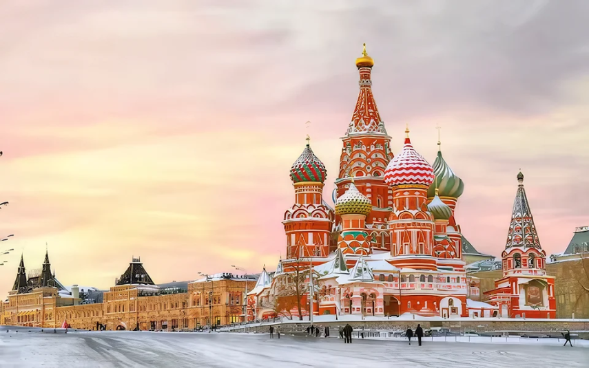 RUSSIA WINTER & NORTHERN LIGHTS